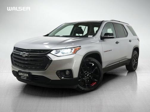 Silver Ice Metallic 2019 Chevrolet Traverse Premier