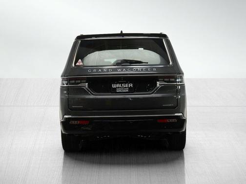 2022 Jeep Grand Wagoneer Series III