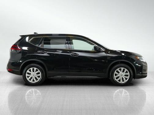 Magnetic Black 2018 Nissan Rogue S