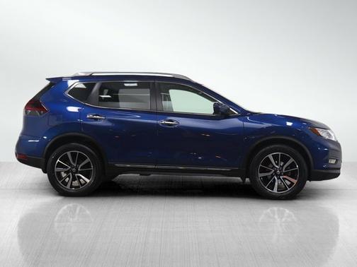 2020 Nissan Rogue SL