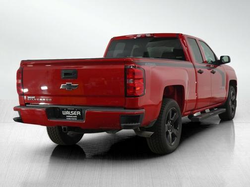 2018 Chevrolet Silverado 1500 Custom