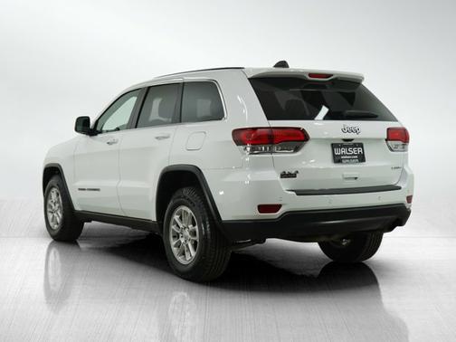 2020 Jeep Grand Cherokee Laredo