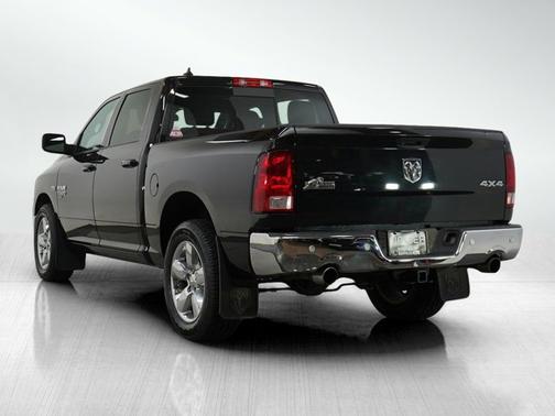 2019 RAM 1500 SLT