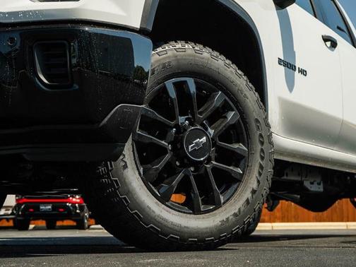 2025 Chevrolet Silverado 2500 Custom
