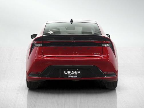 2025 Toyota Prius XLE