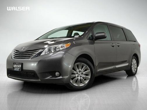 2015 Toyota Sienna XLE