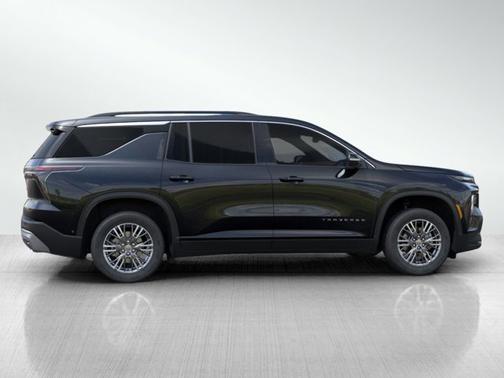 2025 Chevrolet Traverse AWD LT