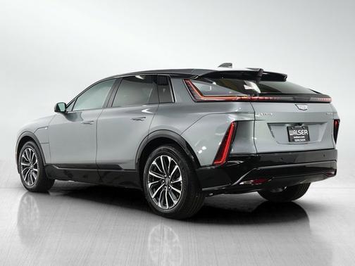 2024 Cadillac LYRIQ Sport