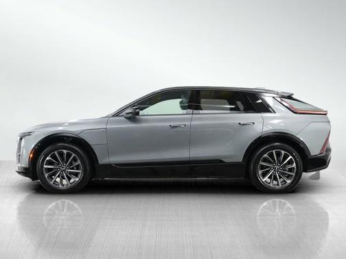 2024 Cadillac LYRIQ Sport
