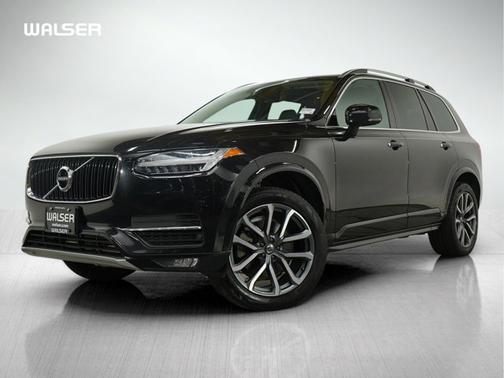 2019 Volvo XC90 T6 Momentum