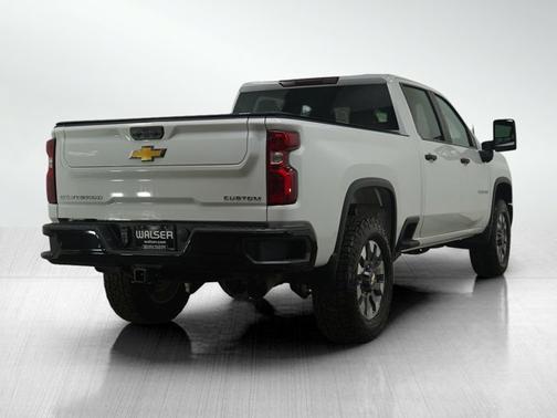 2024 Chevrolet Silverado 2500 Custom