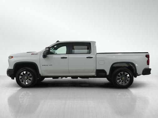 2024 Chevrolet Silverado 2500 Custom