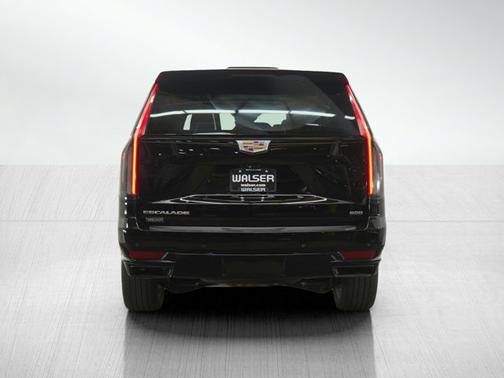 2022 Cadillac Escalade Sport