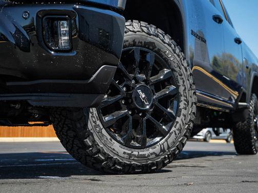 2025 Chevrolet Silverado 3500 LT