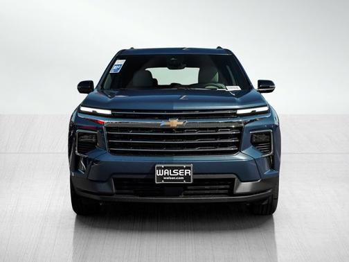 Lakeshore Blue Metallic 2026 Chevrolet Traverse AWD LT