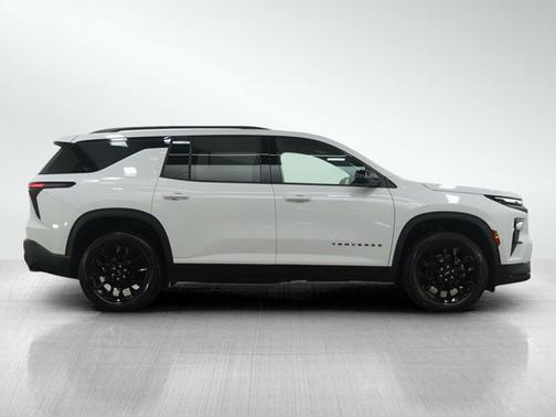 2024 Chevrolet Traverse AWD LT
