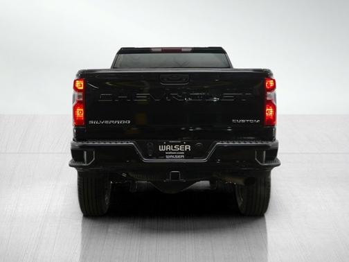 2022 Chevrolet Silverado 2500 Custom
