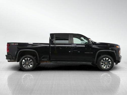 2022 Chevrolet Silverado 2500 Custom