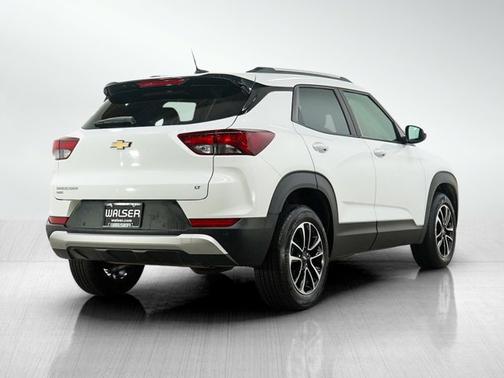 Summit White 2025 Chevrolet Trailblazer LT