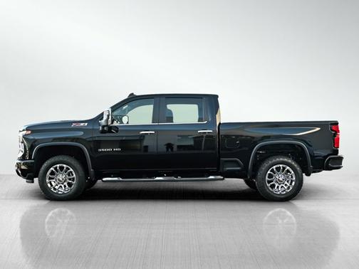 2025 Chevrolet Silverado 3500 LT