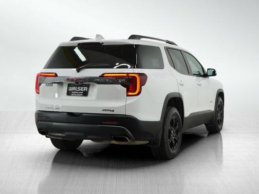 2021 GMC Acadia AT4
