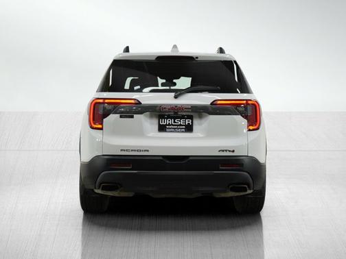 2021 GMC Acadia AT4
