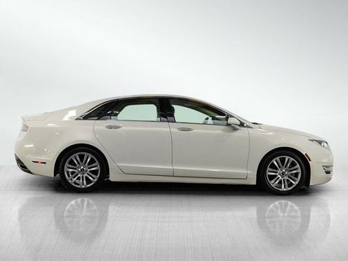 2013 Lincoln MKZ Base