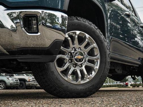 2025 Chevrolet Silverado 3500 LTZ