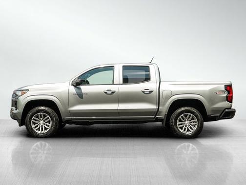 2025 Chevrolet Colorado 4WD LT