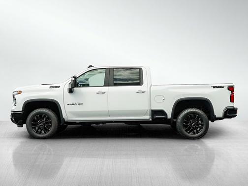 2025 Chevrolet Silverado 3500 LT