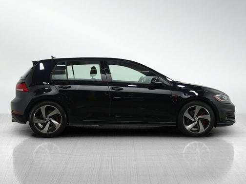 2018 Volkswagen Golf GTI 2.0T SE 4-Door