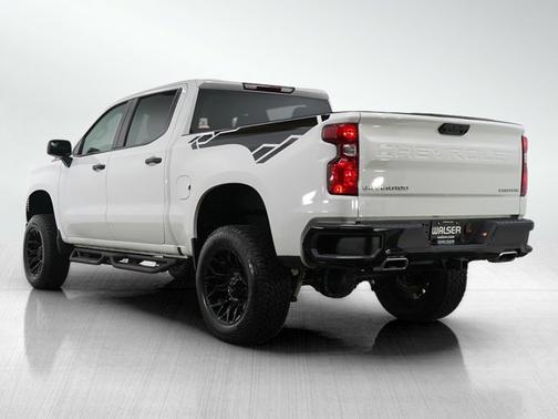 2022 Chevrolet Silverado 1500 Custom Trail Boss