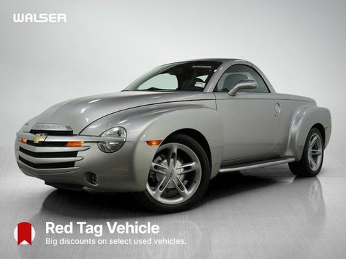2004 Chevrolet SSR LS