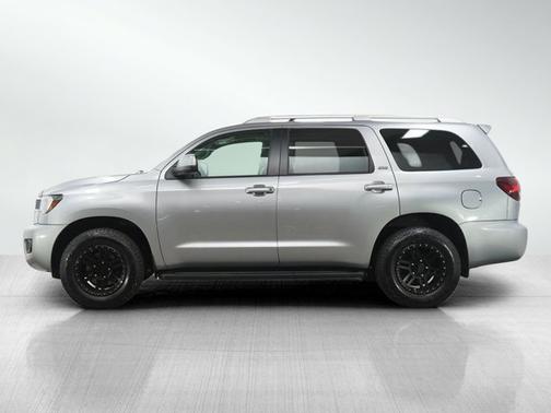 2018 Toyota Sequoia SR5