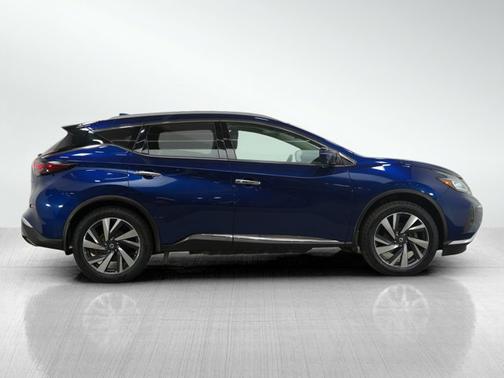 2022 Nissan Murano SL