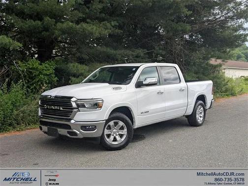 2022 RAM 1500 Laramie Crew Cab 4x4 57' Box