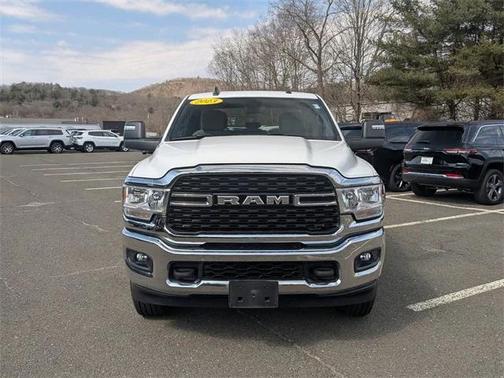 2023 RAM 3500 Big Horn Crew Cab 4x4 64' Box