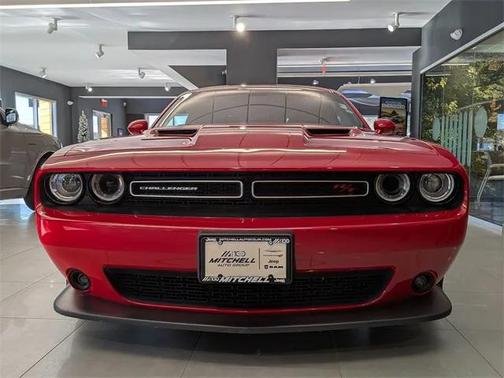 2016 Dodge Challenger R/T Scat Pack