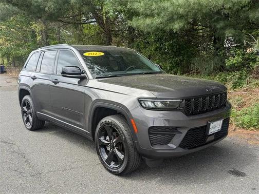 2023 Jeep Grand Cherokee Altitude 4x4