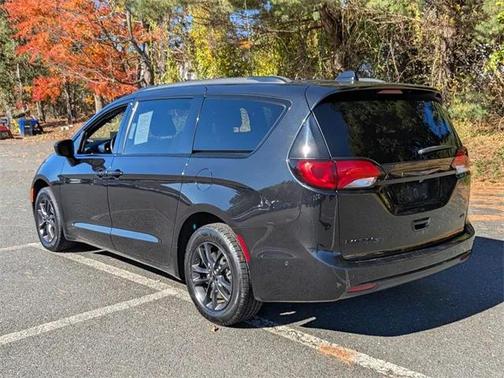 2020 Chrysler Pacifica AWD Launch Edition