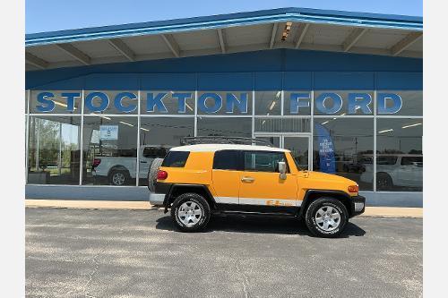 Yellow 2009 Toyota FJ Cruiser