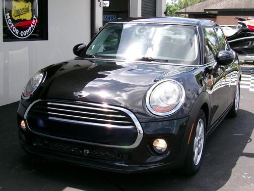Midnight Black Metallic 2016 MINI Hardtop Cooper