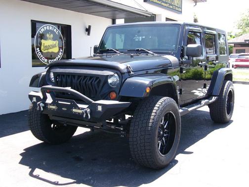 BLACK 2010 Jeep Wrangler Unlimited Sahara
