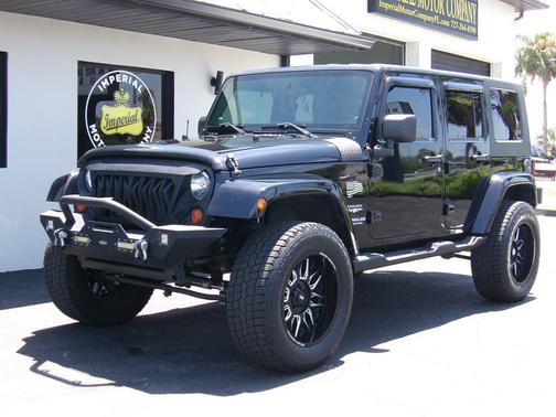 BLACK 2010 Jeep Wrangler Unlimited Sahara