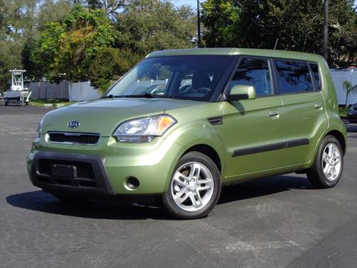 2010 Kia Soul +