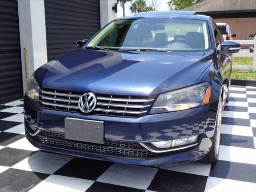 2015 Volkswagen Passat 2.0L TDI DSG SEL Premium