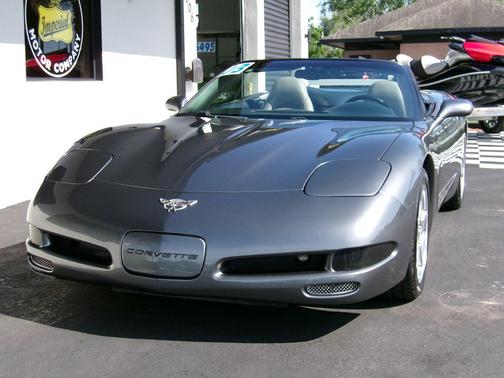 GRAY 2003 Chevrolet Corvette Base