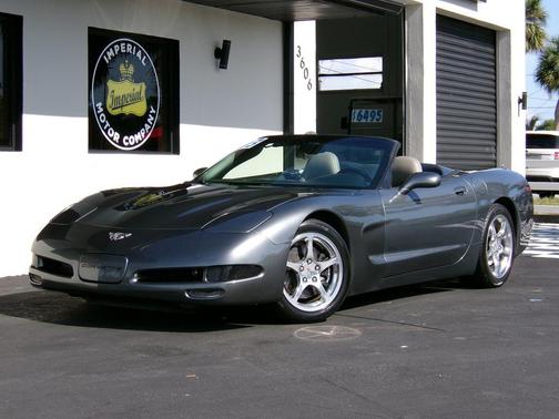 GRAY 2003 Chevrolet Corvette Base