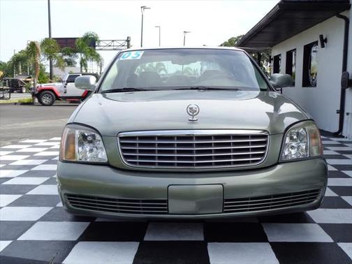 2005 Cadillac DeVille Base