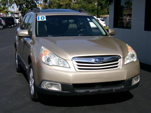 2010 Subaru Outback 2.5 i Premium